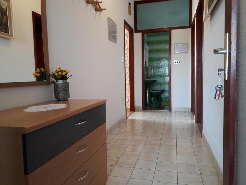 Apartmani Mila A1 & A2 & 3 Trogir Exterior photo
