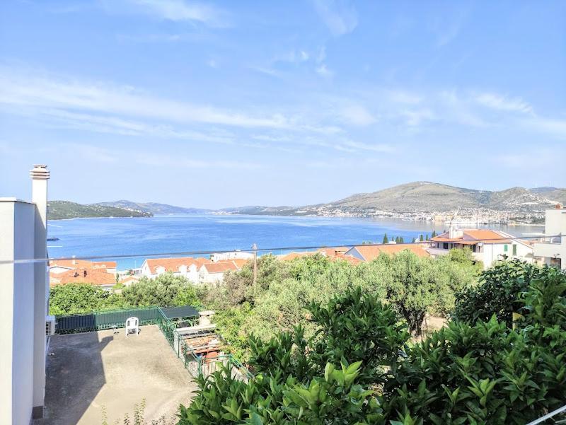 Apartmani Mila A1 & A2 & 3 Trogir Exterior photo